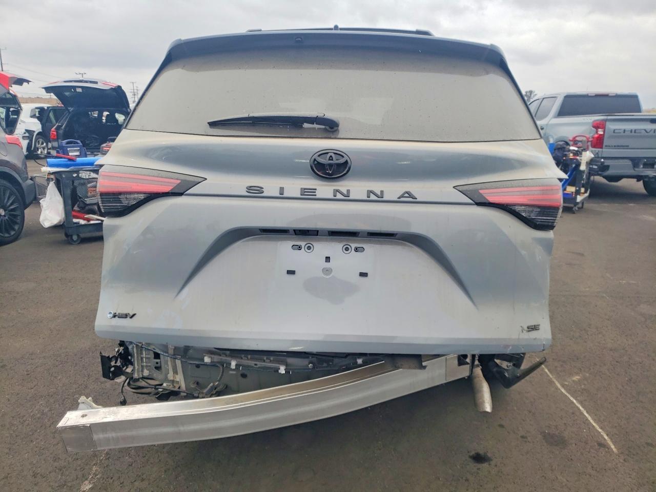 2026 Toyota Sienna Xse 7-Passenger - zdjęcie 6
