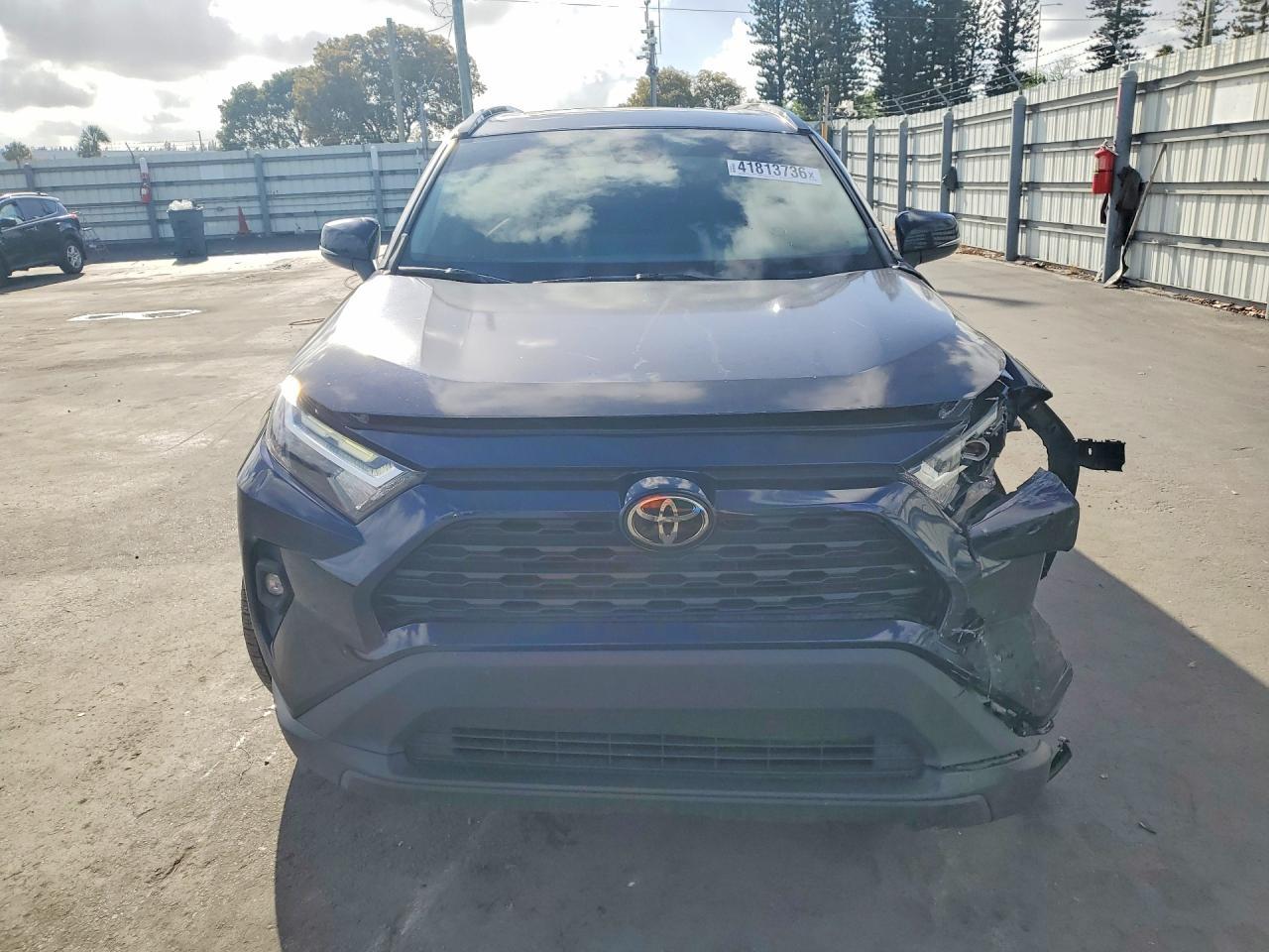 2022 Toyota Rav4 Xle Premium - zdjęcie 5