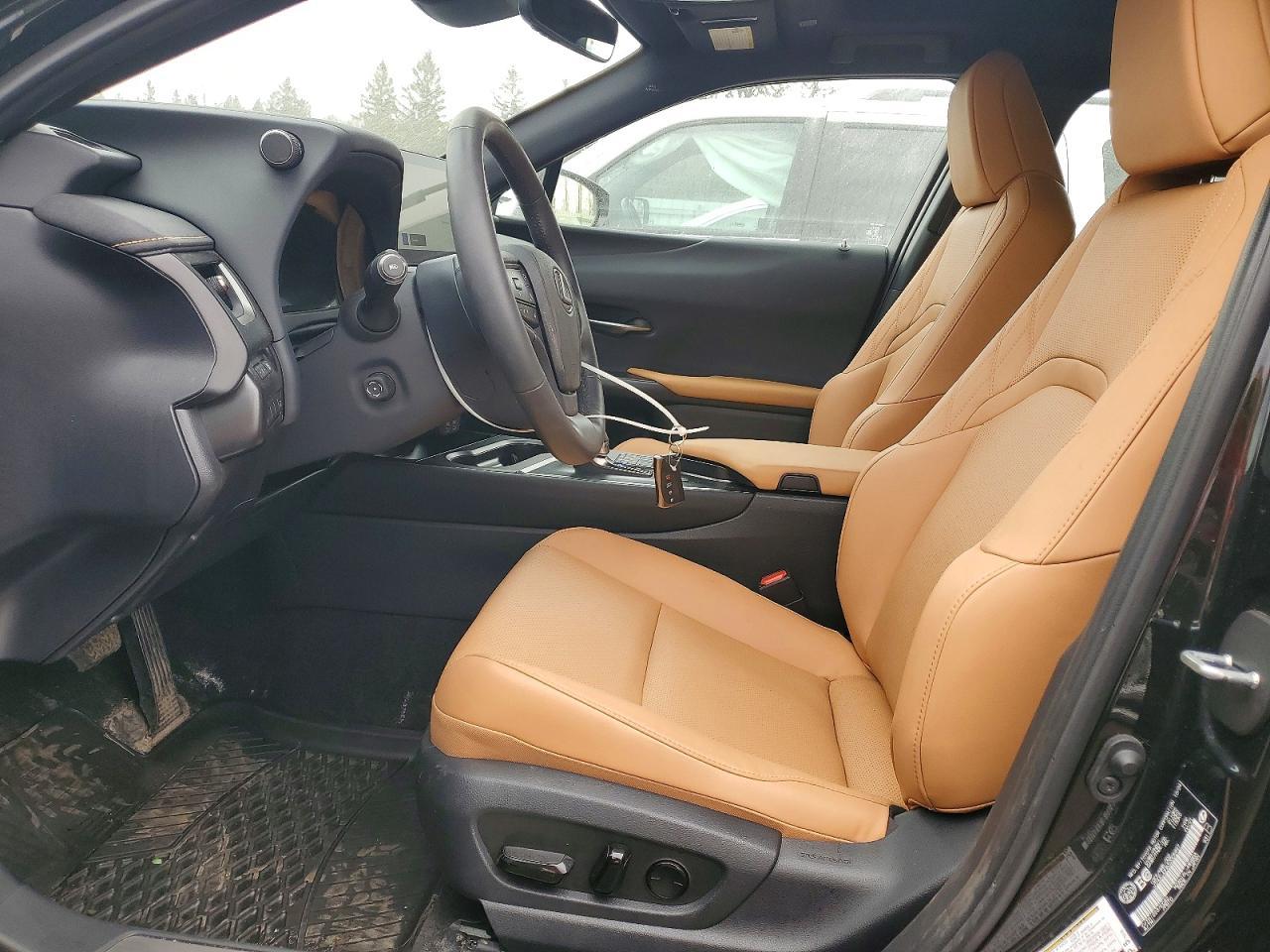 2025 Lexus Ux 300H Base - zdjęcie 7