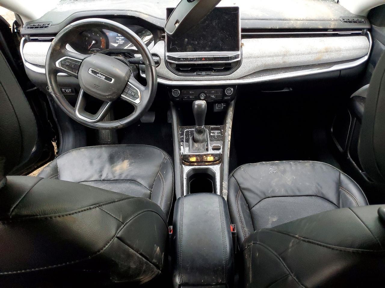 2022 Jeep Compass Latitude Lux - zdjęcie 8