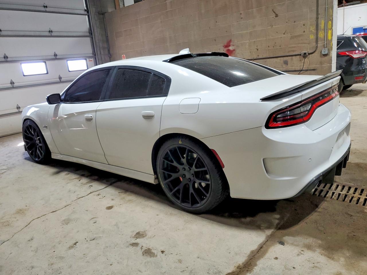 2016 Dodge Charger R - zdjęcie 2