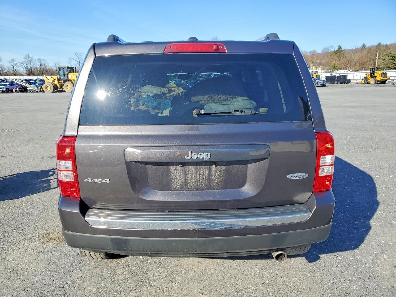 2017 Jeep Patriot Latitude - zdjęcie 6