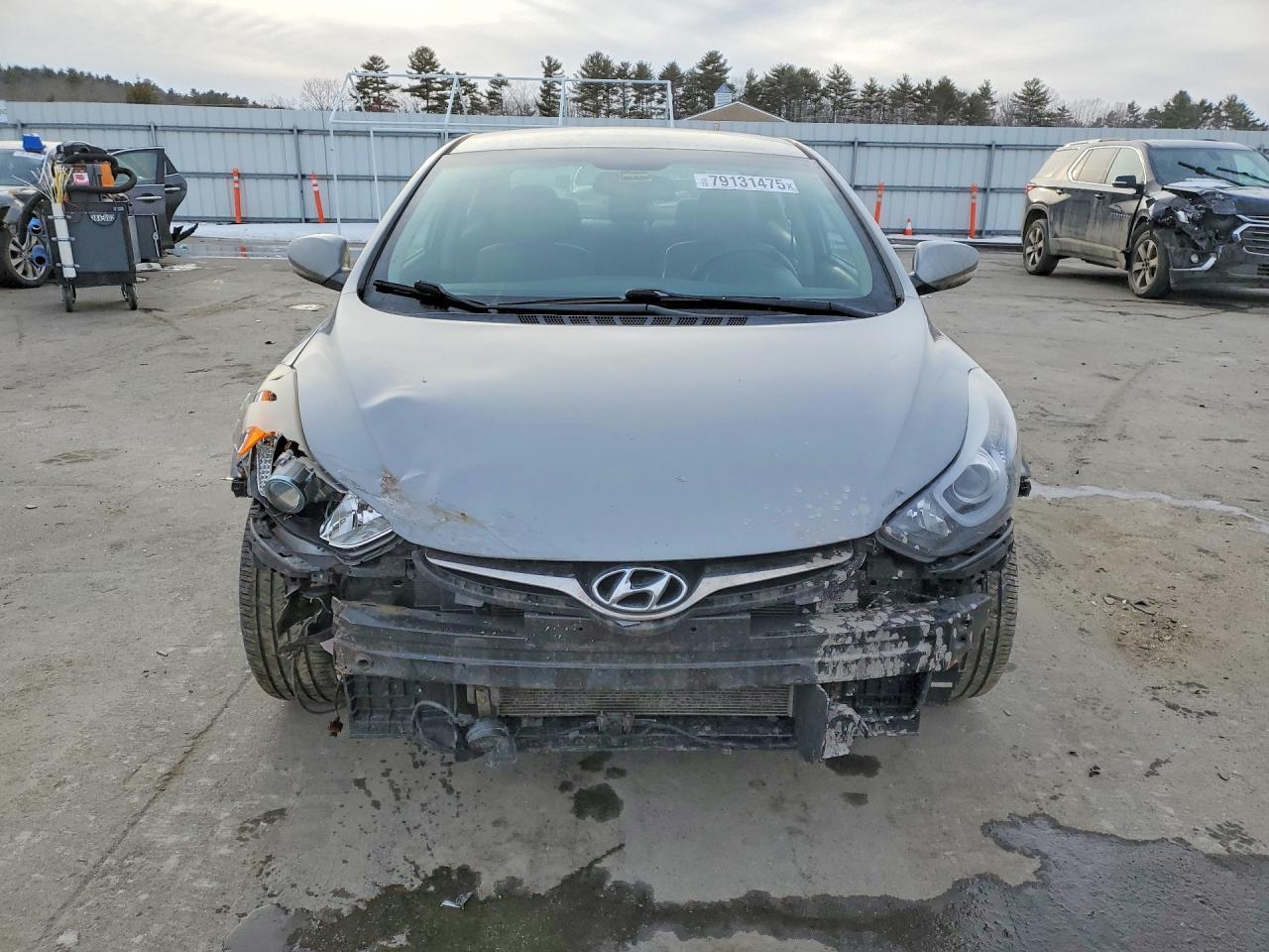 2015 Hyundai Elantra Limited - zdjęcie 5