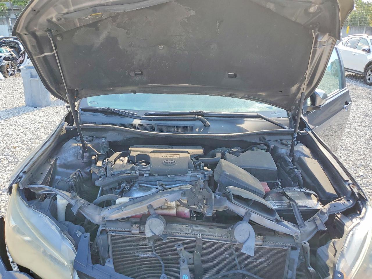 2017 Toyota Camry Se - zdjęcie 11