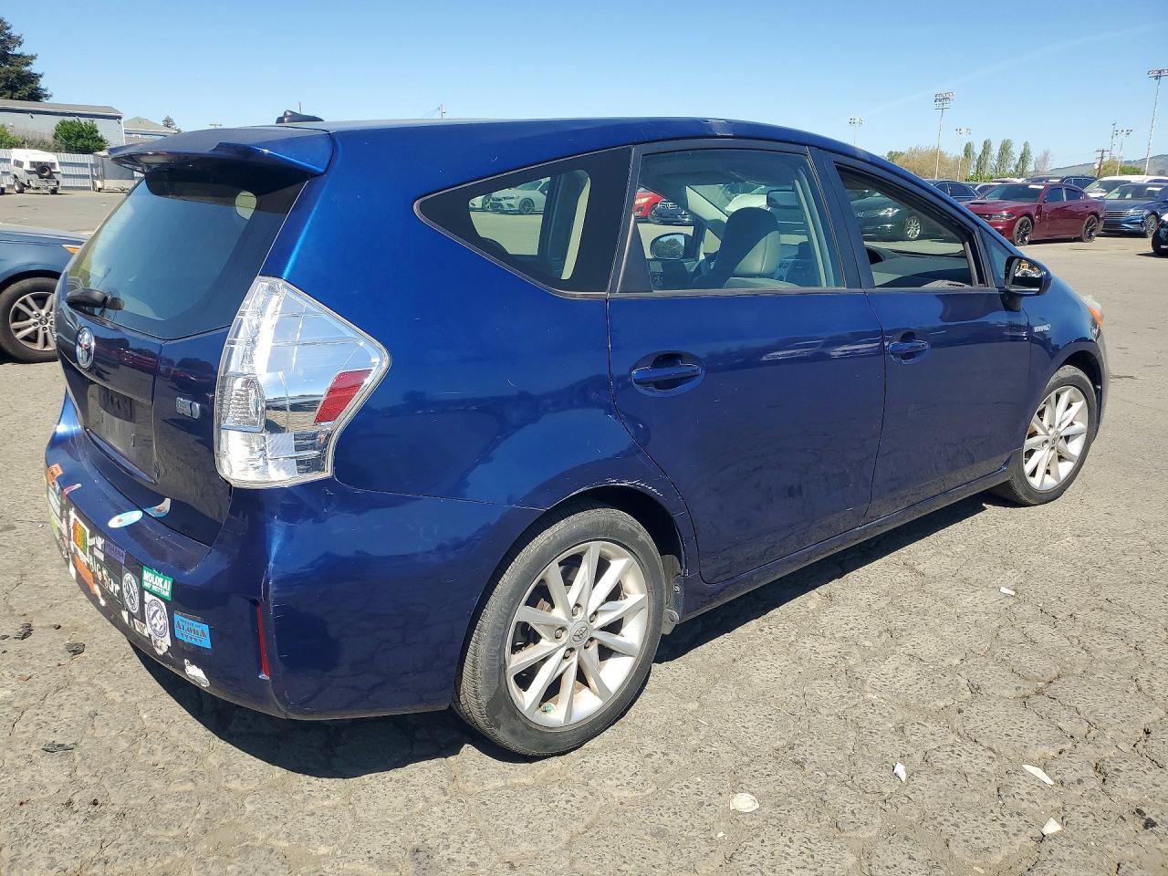 2014 Toyota Prius V Five - zdjęcie 3