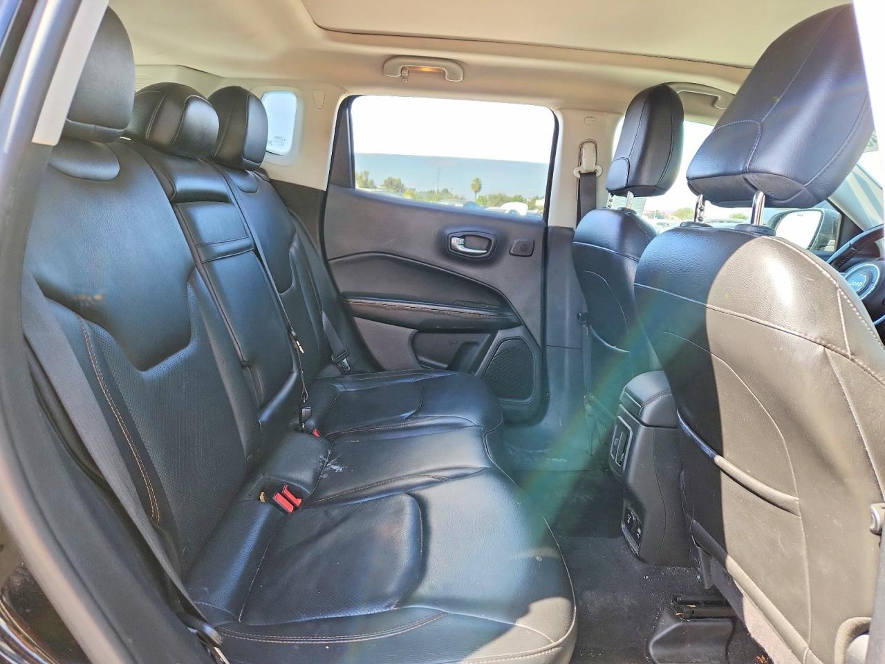 2018 Jeep Compass Limited - zdjęcie 11