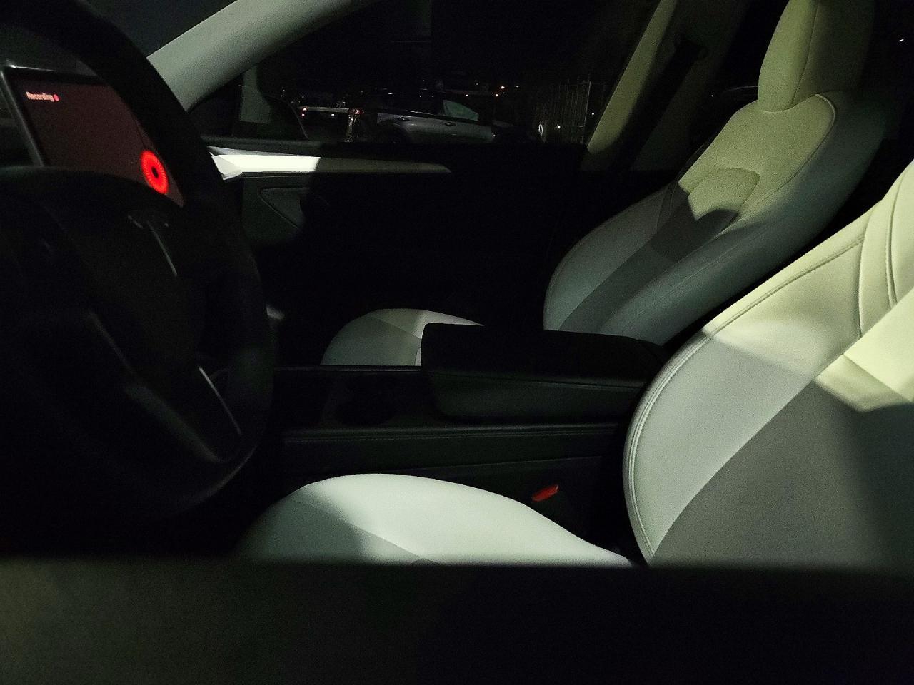 2022 Tesla Model Y - zdjęcie 10