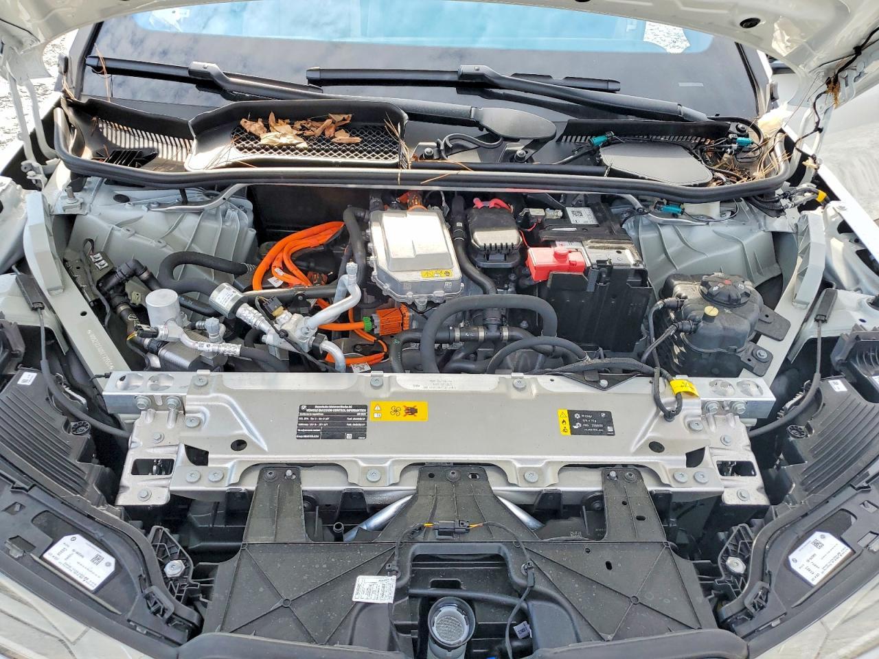 2025 BMW Ix xDrive50 - zdjęcie 12