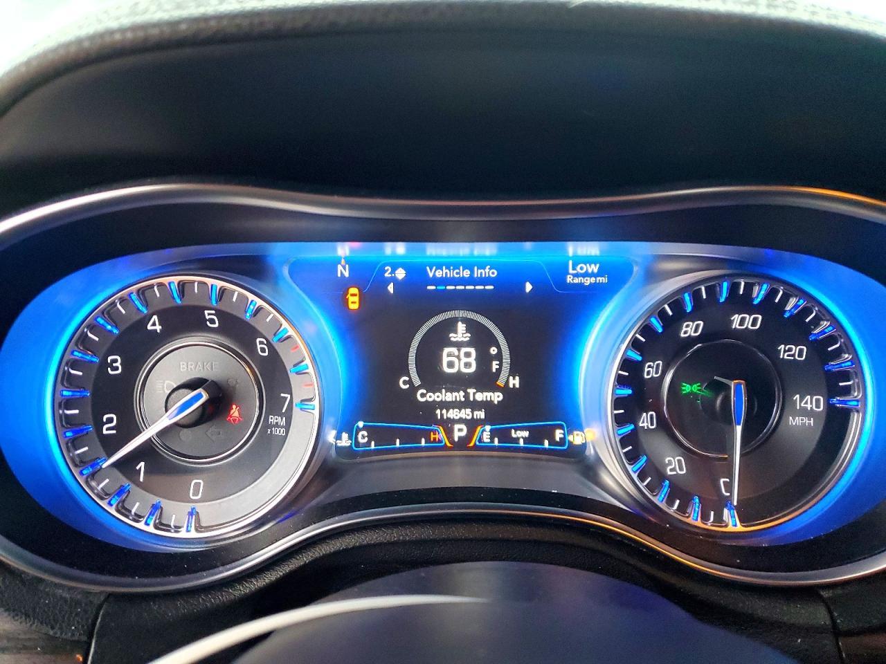 2017 Chrysler 300 Limited - zdjęcie 9