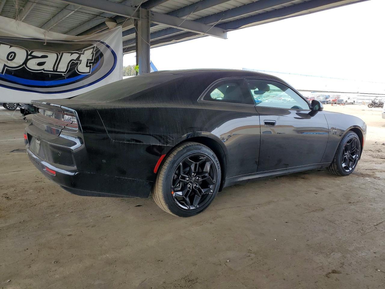 2025 Dodge Charger Daytona R - zdjęcie 3