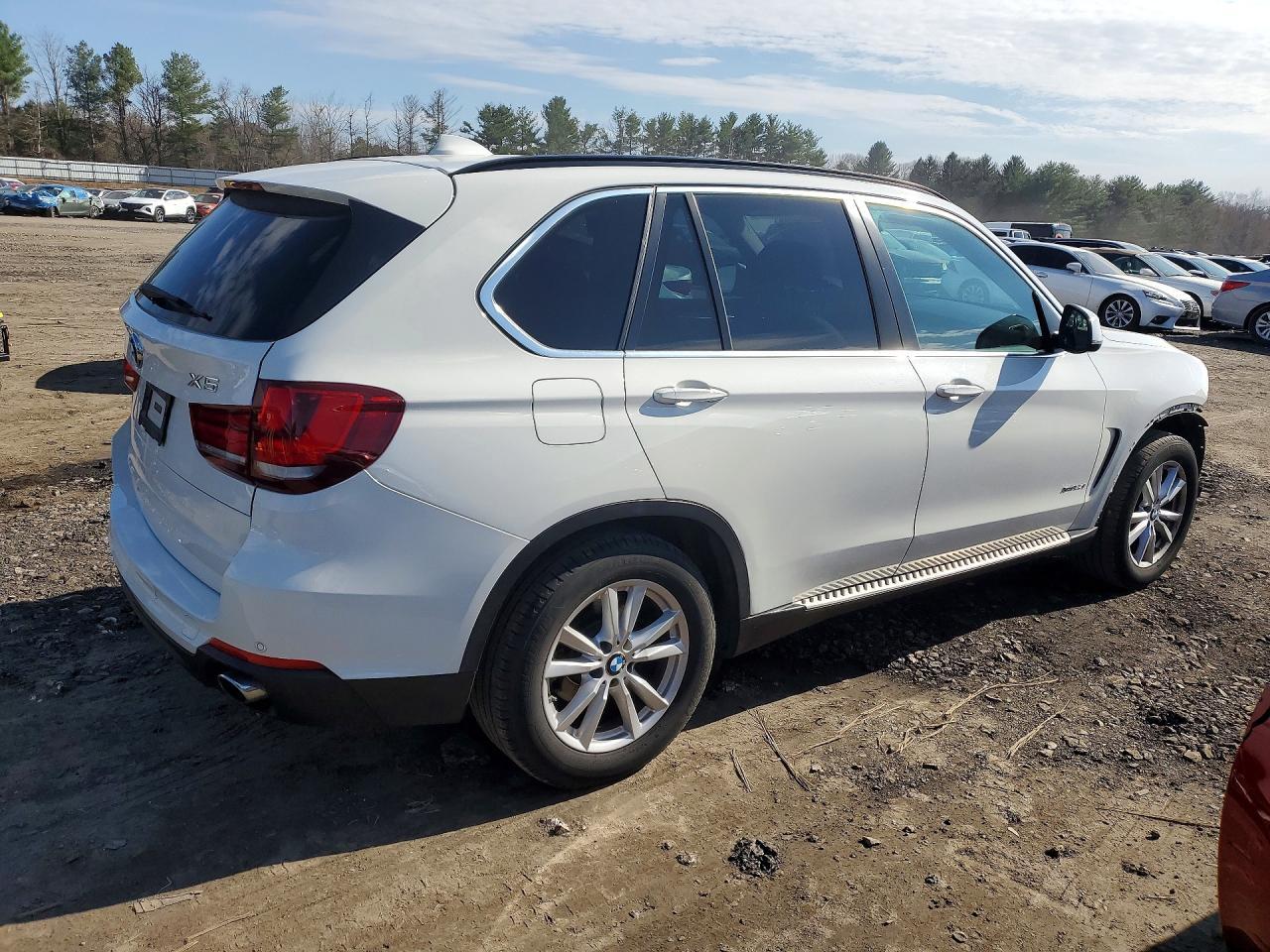 2015 BMW X5 xDrive35I - zdjęcie 3