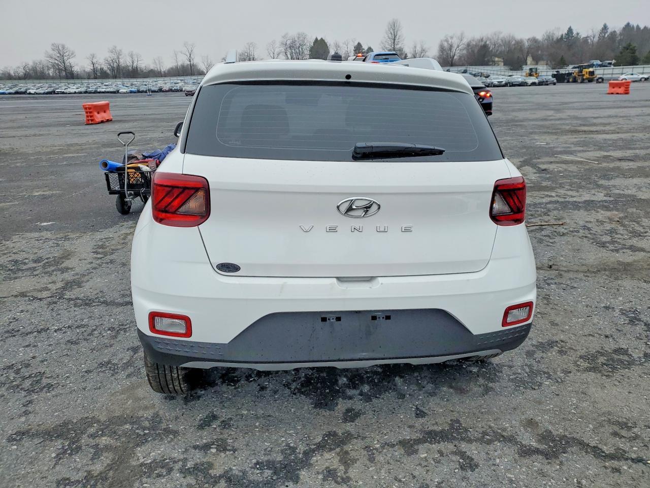 2026 Hyundai Venue Sel - zdjęcie 6