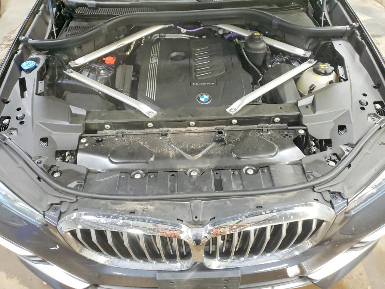 2021 BMW X5 xDrive40I - zdjęcie 11
