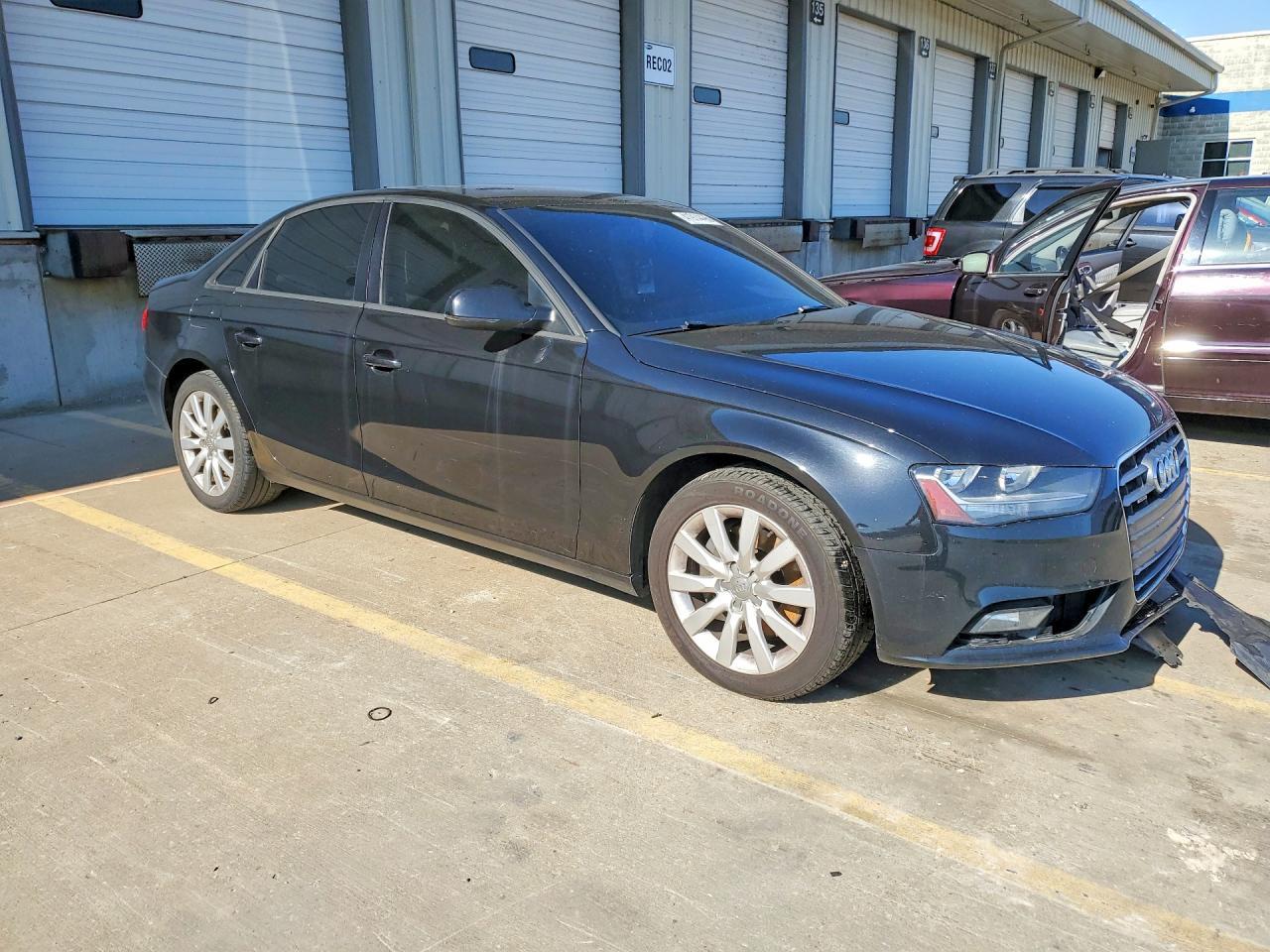 2014 Audi A4 Premium - zdjęcie 4