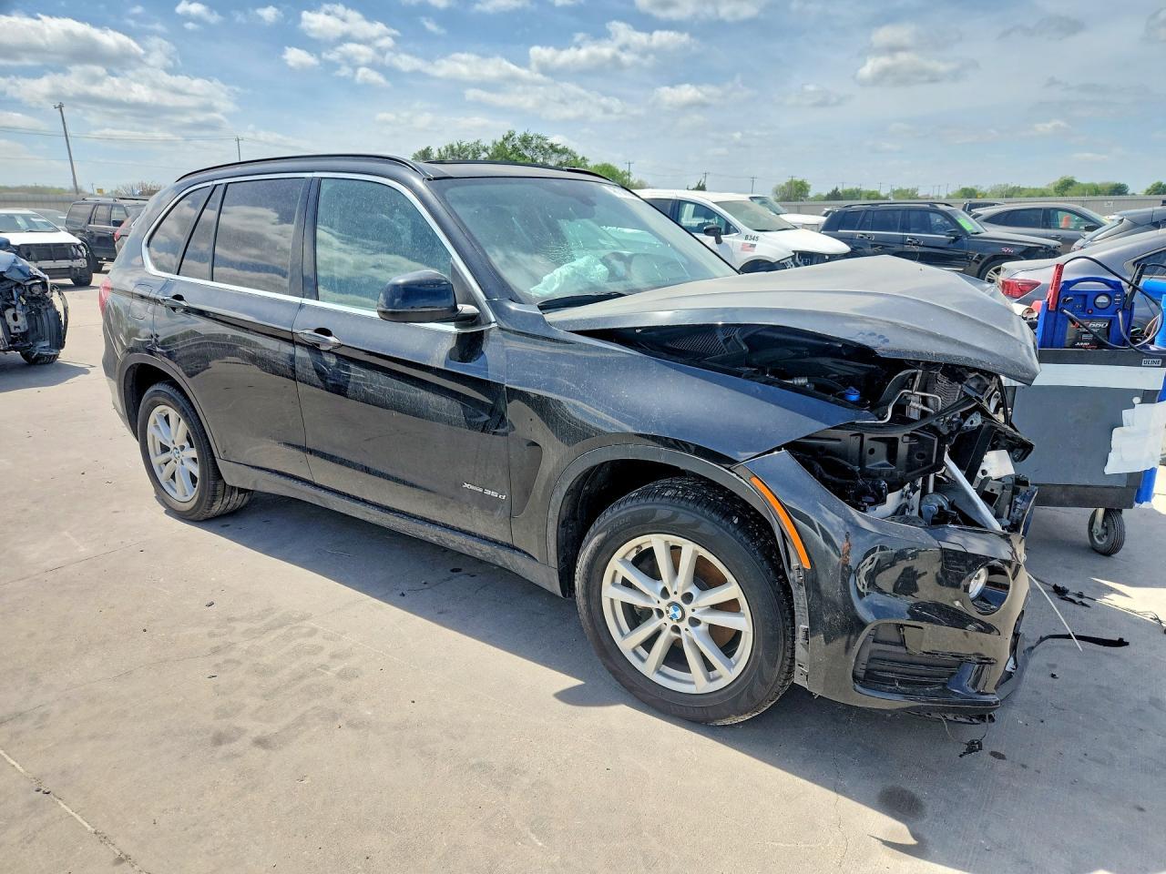 2015 BMW X5 xDrive35D - zdjęcie 4