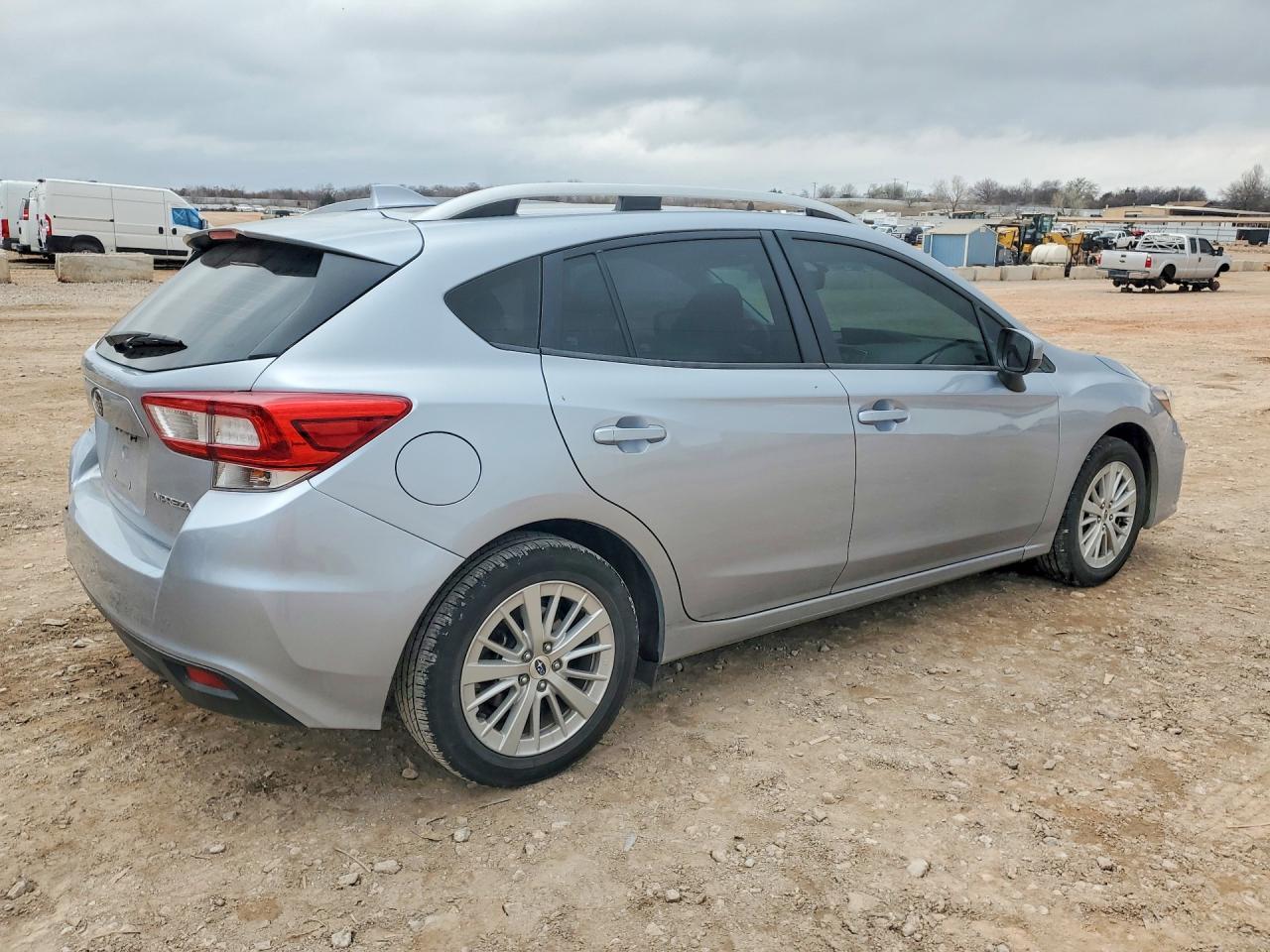 2018 Subaru Impreza Premium - zdjęcie 3