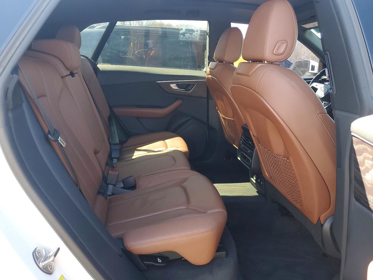 2019 Audi Q8 Premium - zdjęcie 10