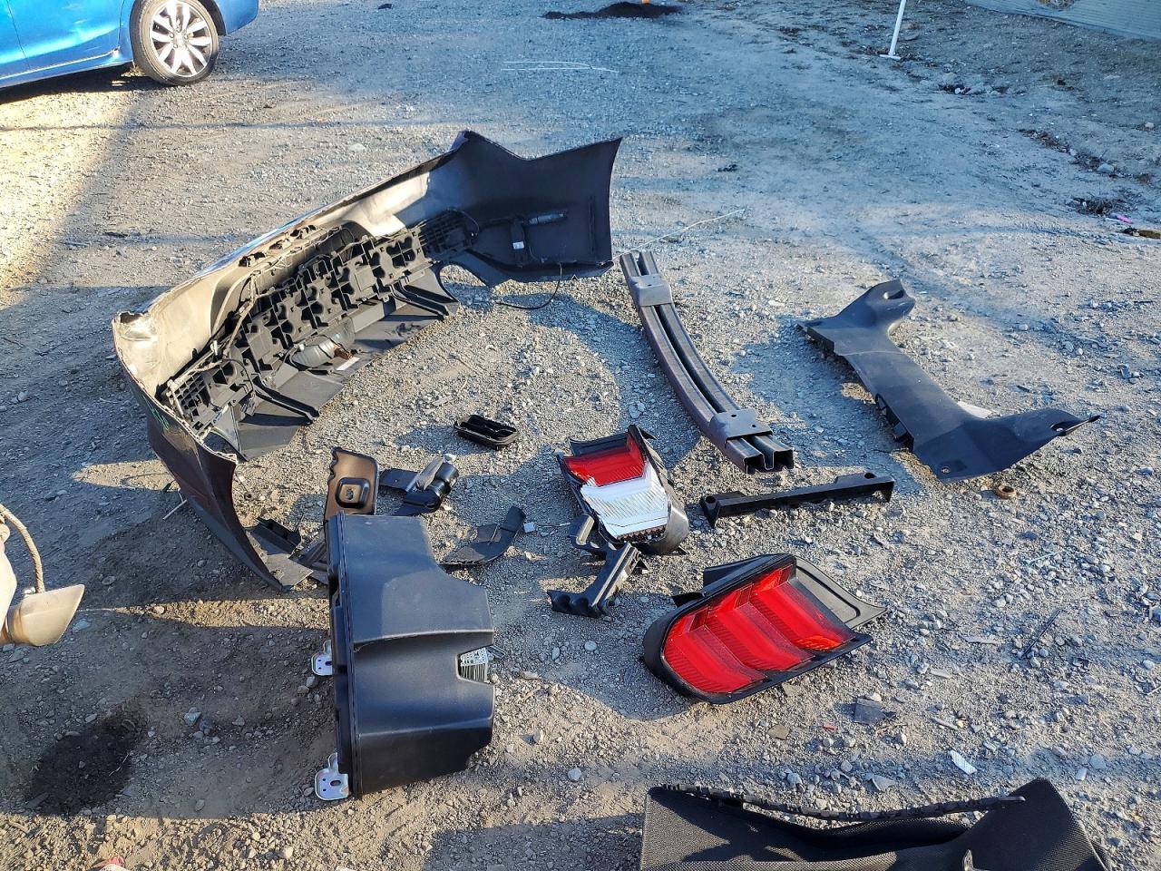 2018 Ford Mustang - zdjęcie 12