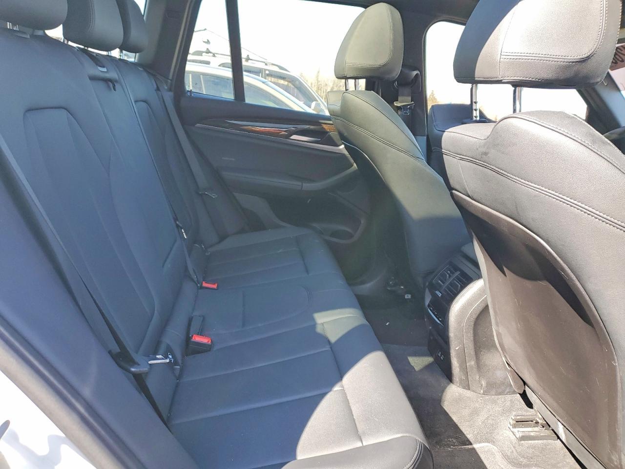 2020 BMW X3 xDrive30I - zdjęcie 11