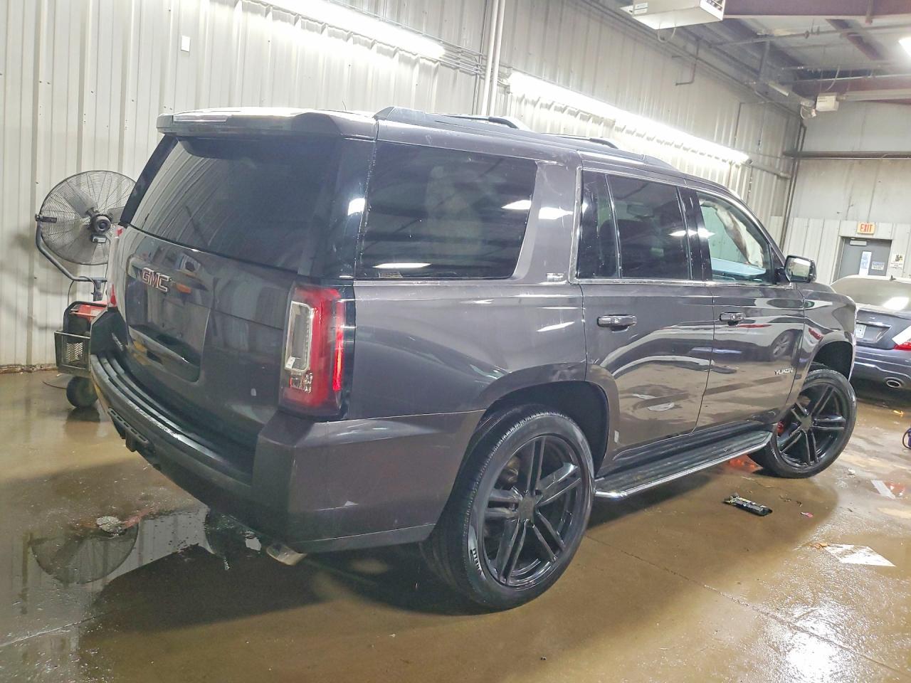2016 GMC Yukon Slt - zdjęcie 3