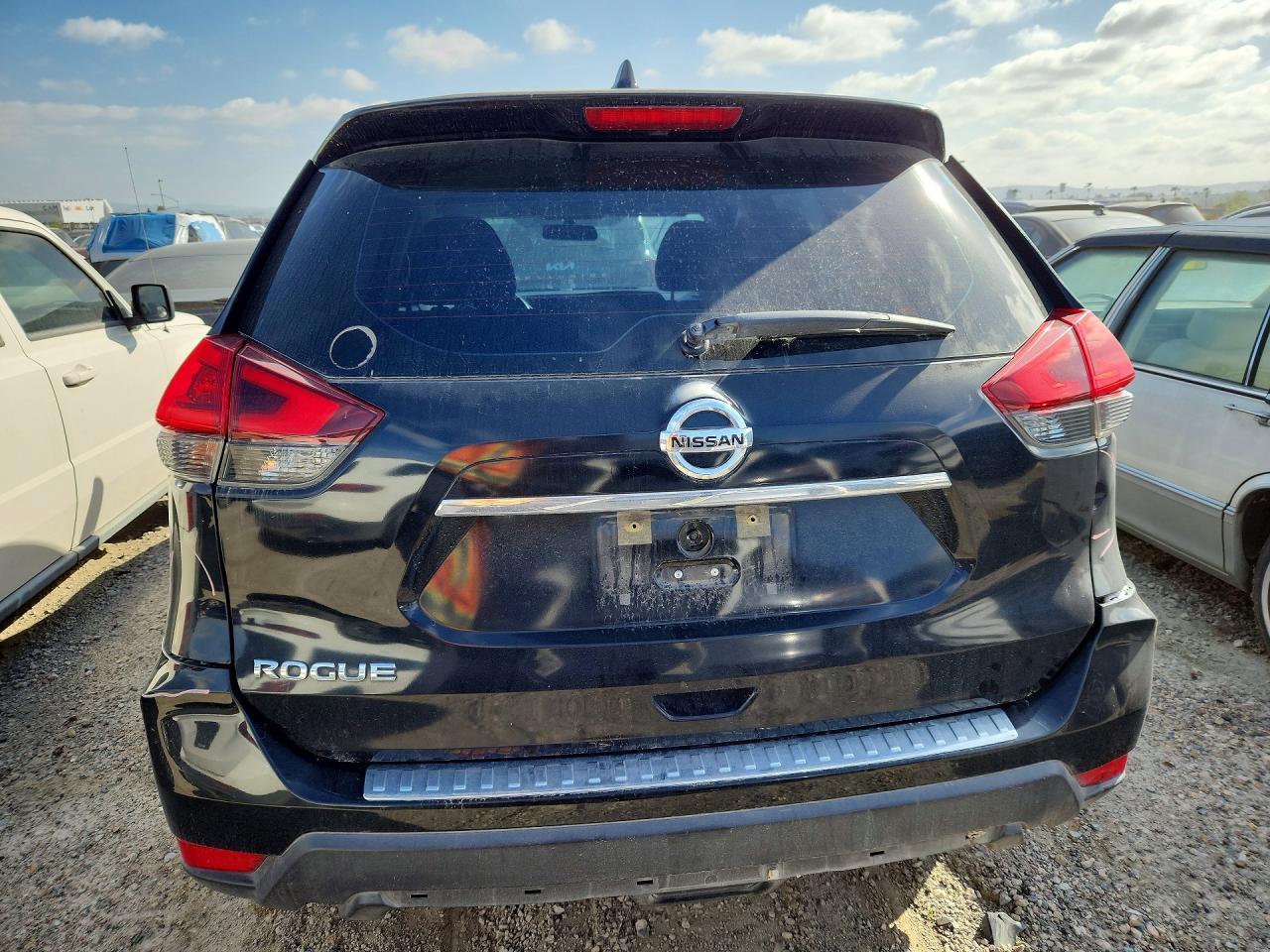 2018 Nissan Rogue S - zdjęcie 6