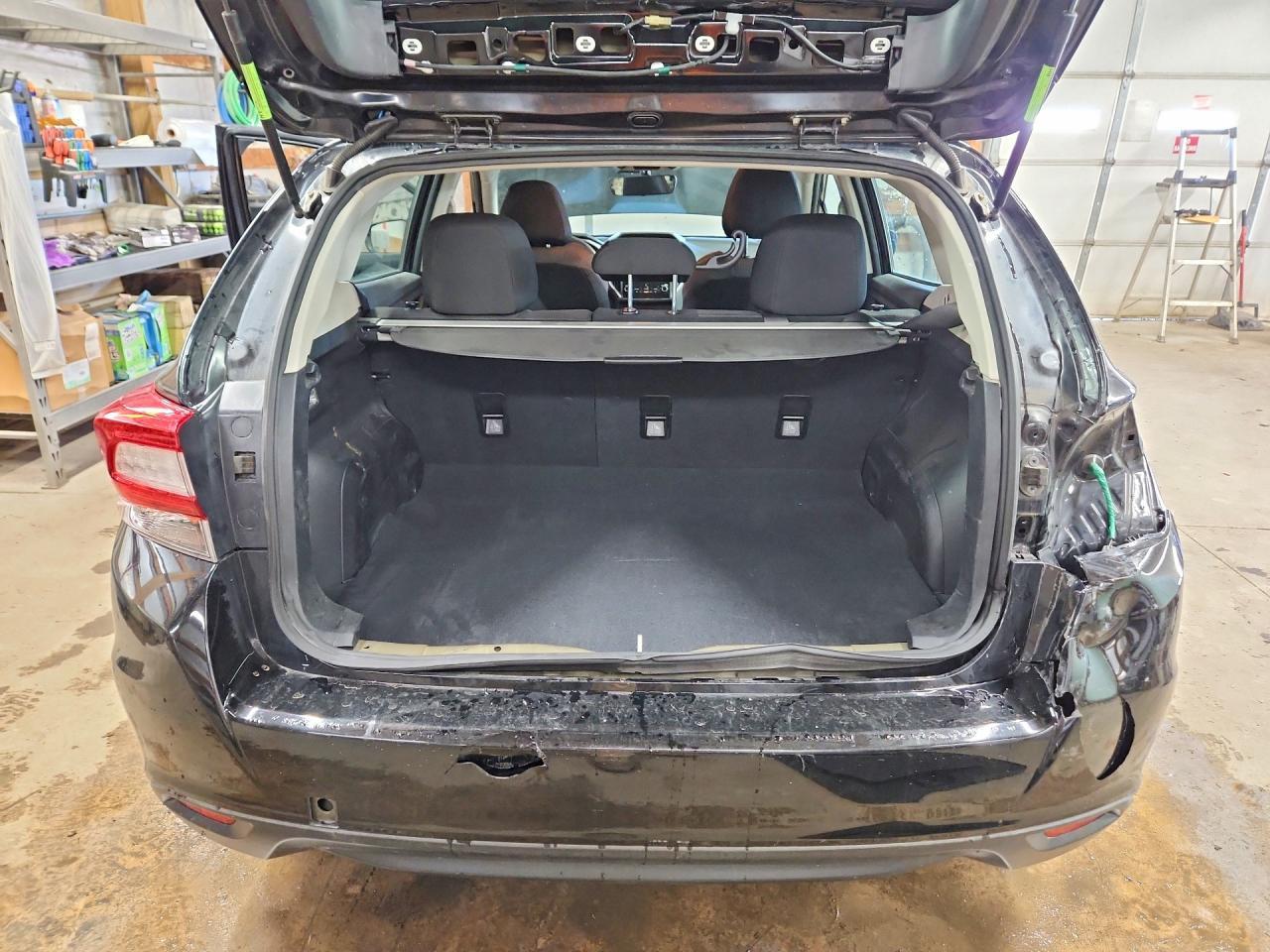 2017 Subaru Impreza Premium - zdjęcie 6