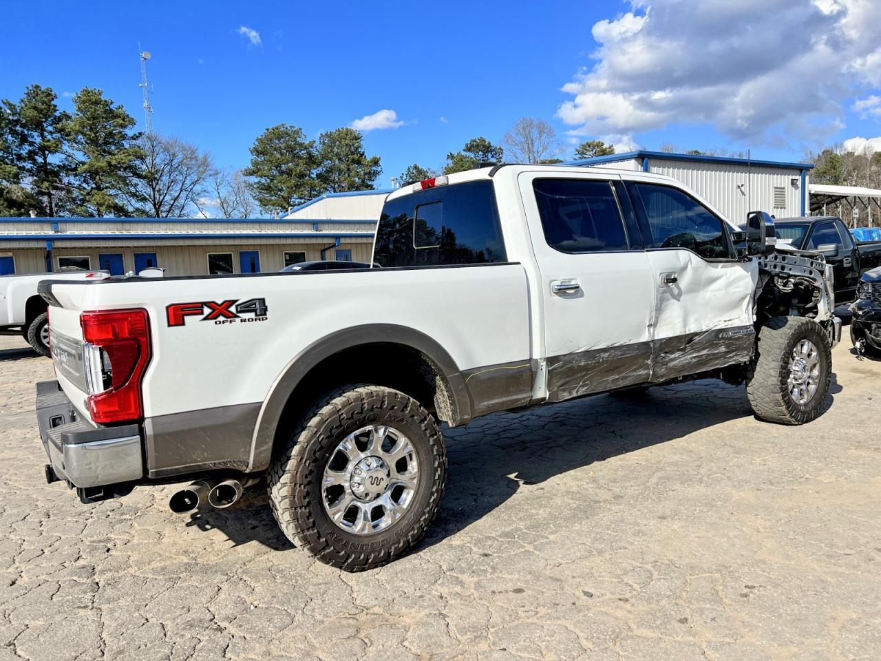 2022 Ford F250 Super Duty - zdjęcie 3