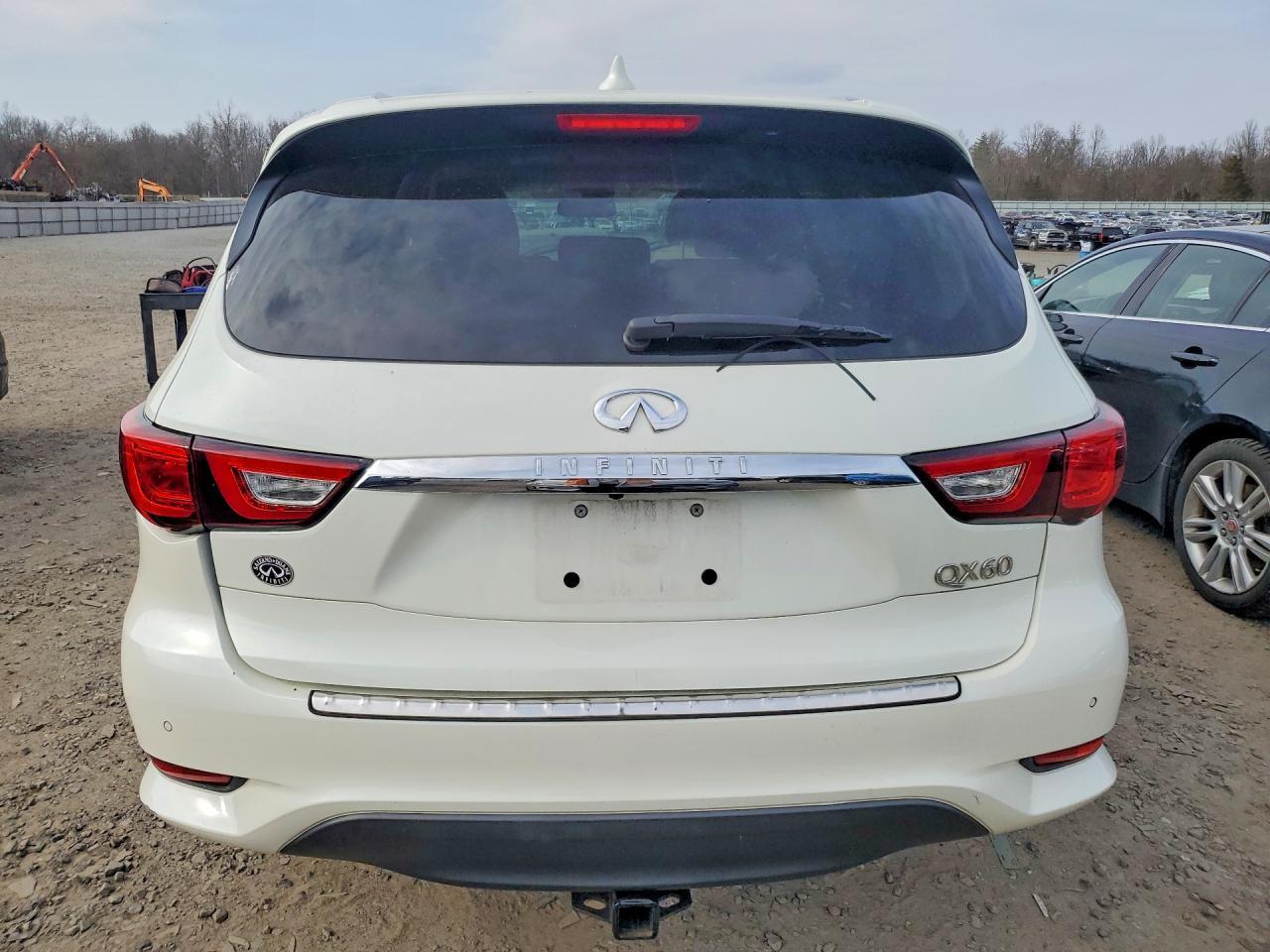 2017 Infiniti Qx60 - zdjęcie 6