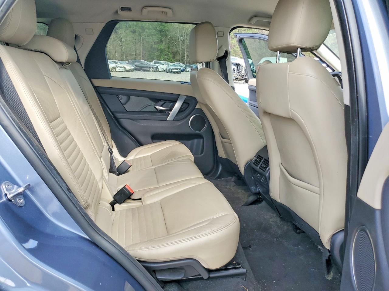 2021 Land Rover Discovery Sport S - zdjęcie 11