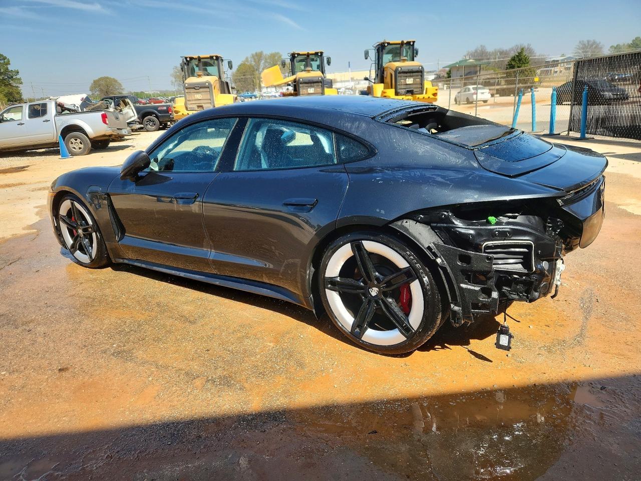 2025 Porsche Taycan 4S - zdjęcie 2