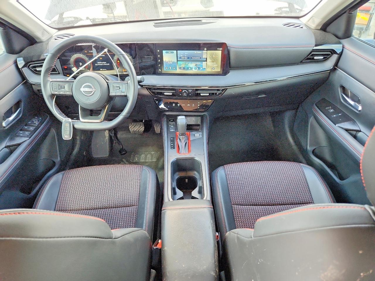 2025 Nissan Kicks Sr - zdjęcie 8