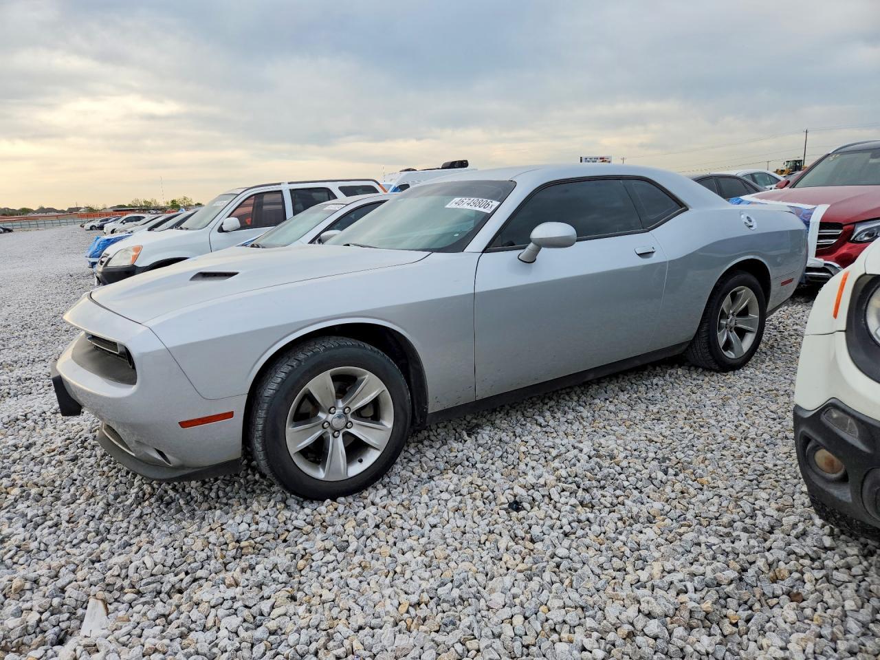 2021 Dodge Challenger Sxt - zdjęcie główne