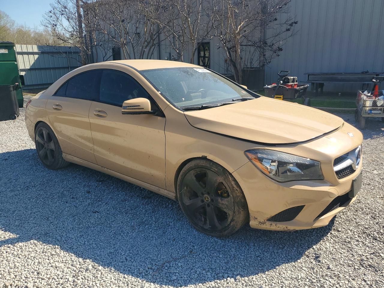2016 Mercedes-Benz Cla 250 - zdjęcie 4