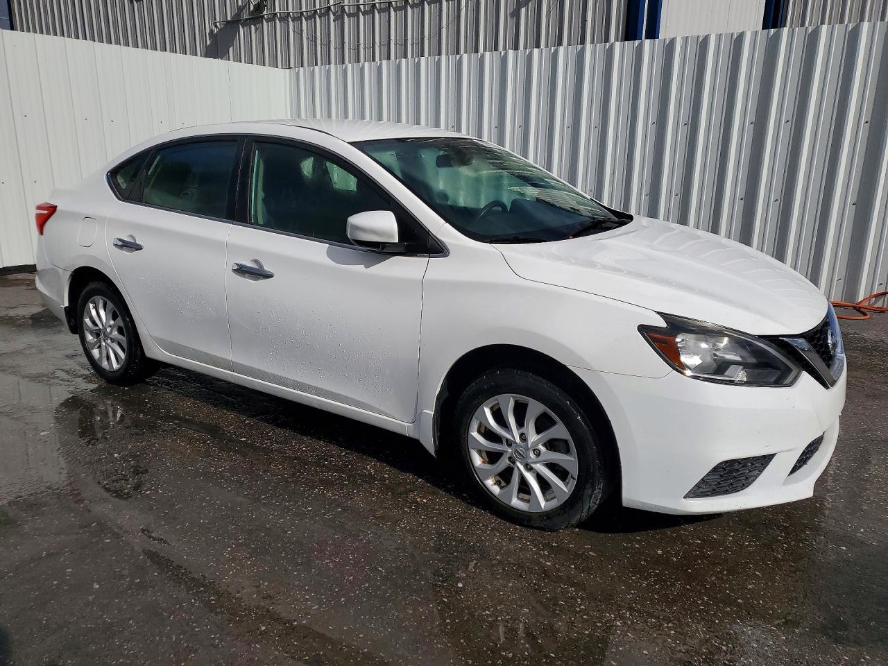 2019 Nissan Sentra Sv - zdjęcie 4