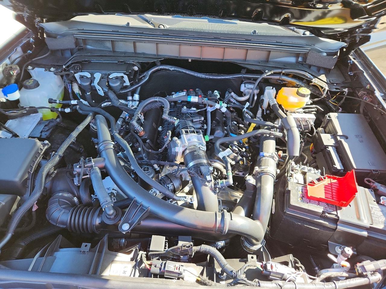 2025 Ford Bronco Badlands - zdjęcie 11