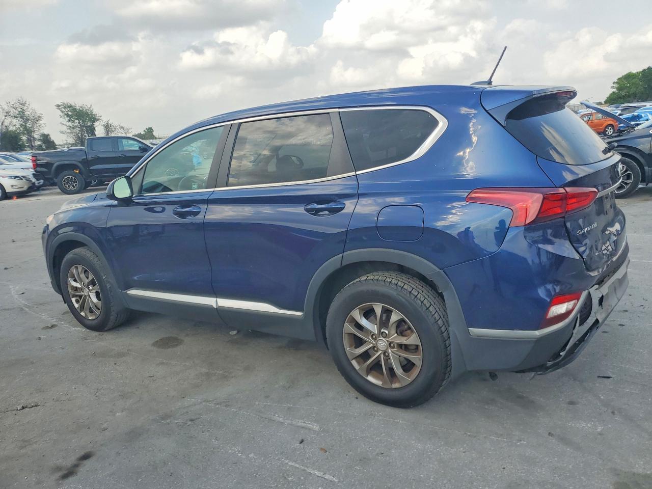 2020 Hyundai Santa Fe Se - zdjęcie 2