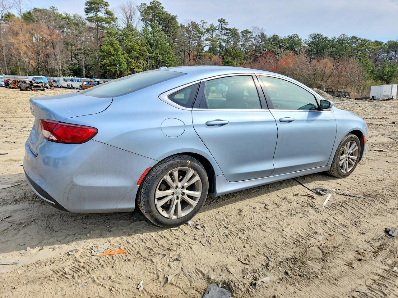 2015 Chrysler 200 Limited - zdjęcie 3
