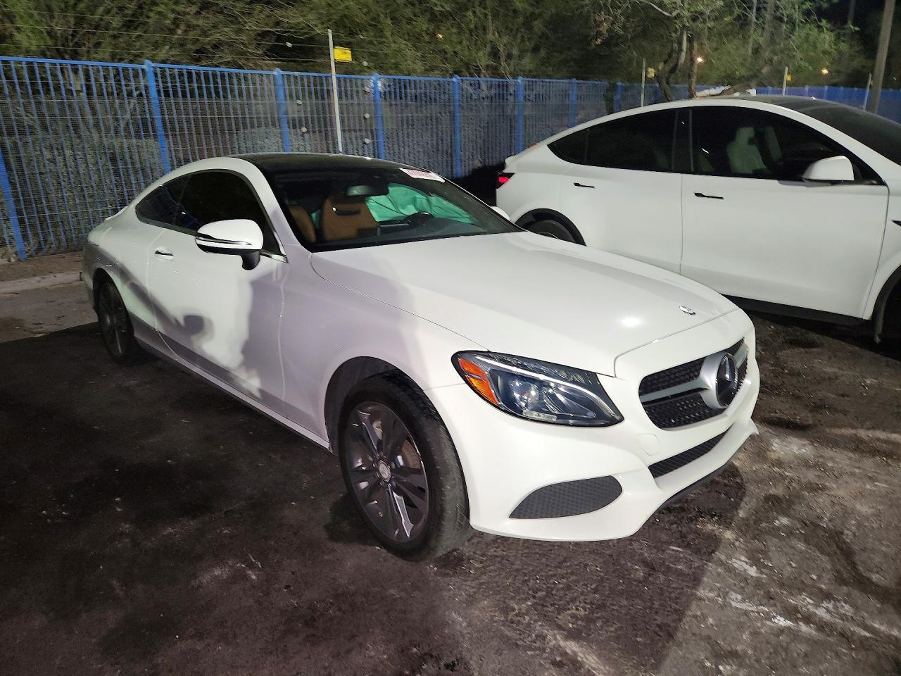 2017 Mercedes-Benz C 300 - zdjęcie 4