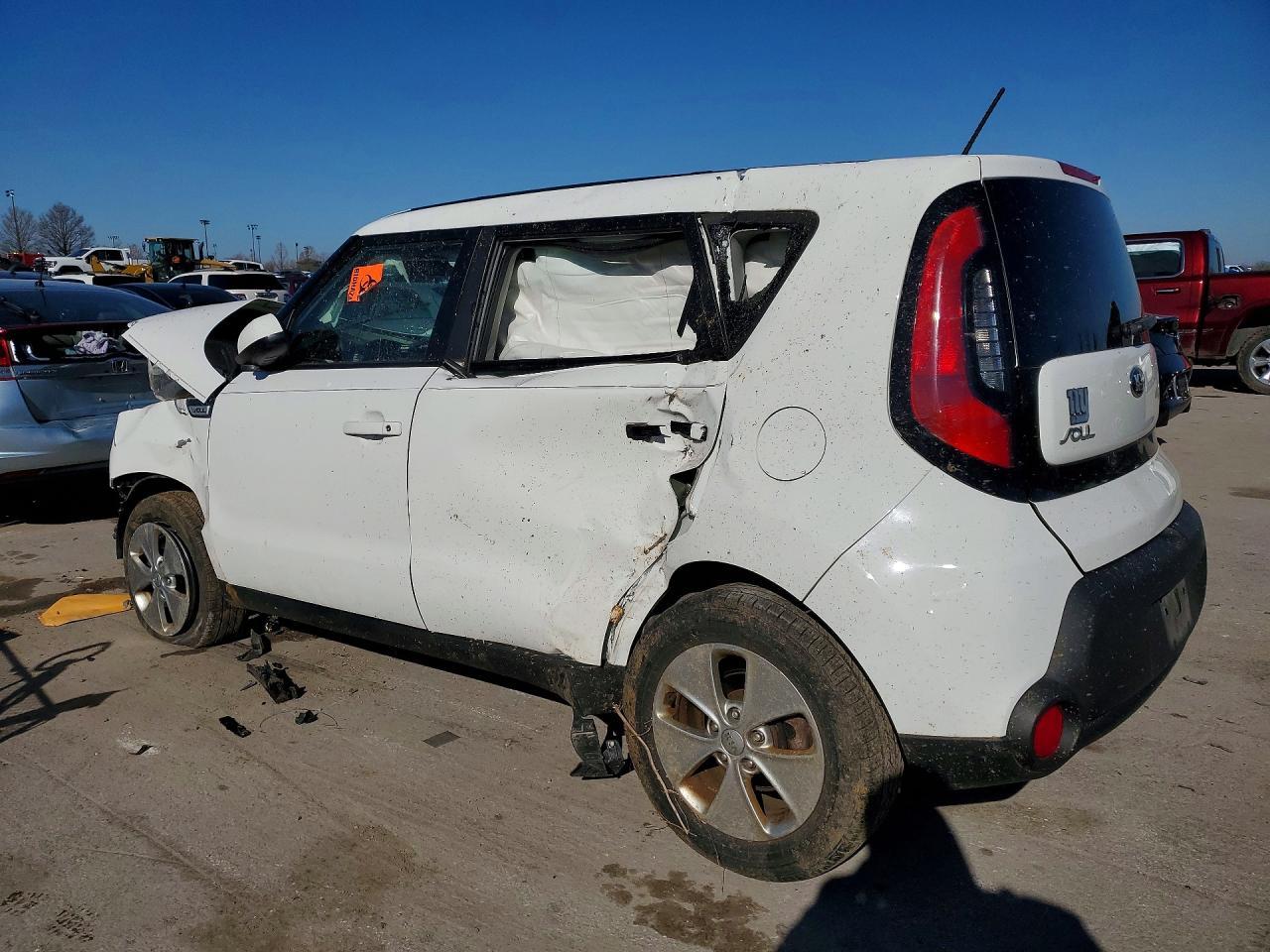 2016 Kia Soul Base - zdjęcie 2