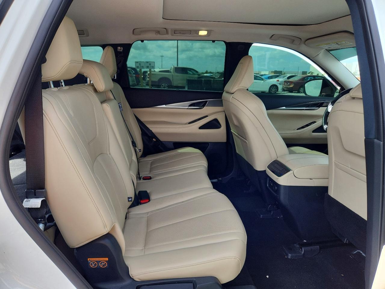 2024 Infiniti Qx60 Luxe - zdjęcie 11