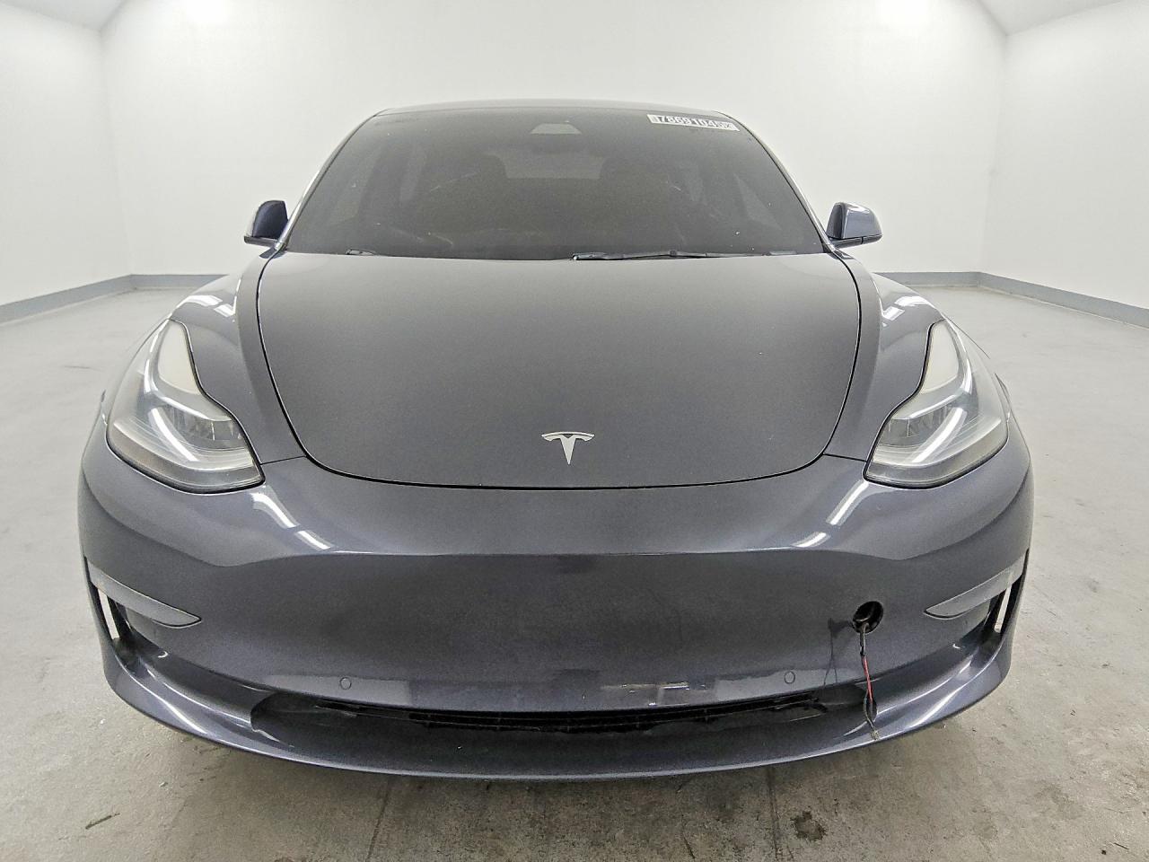2022 Tesla Model 3 - zdjęcie 5