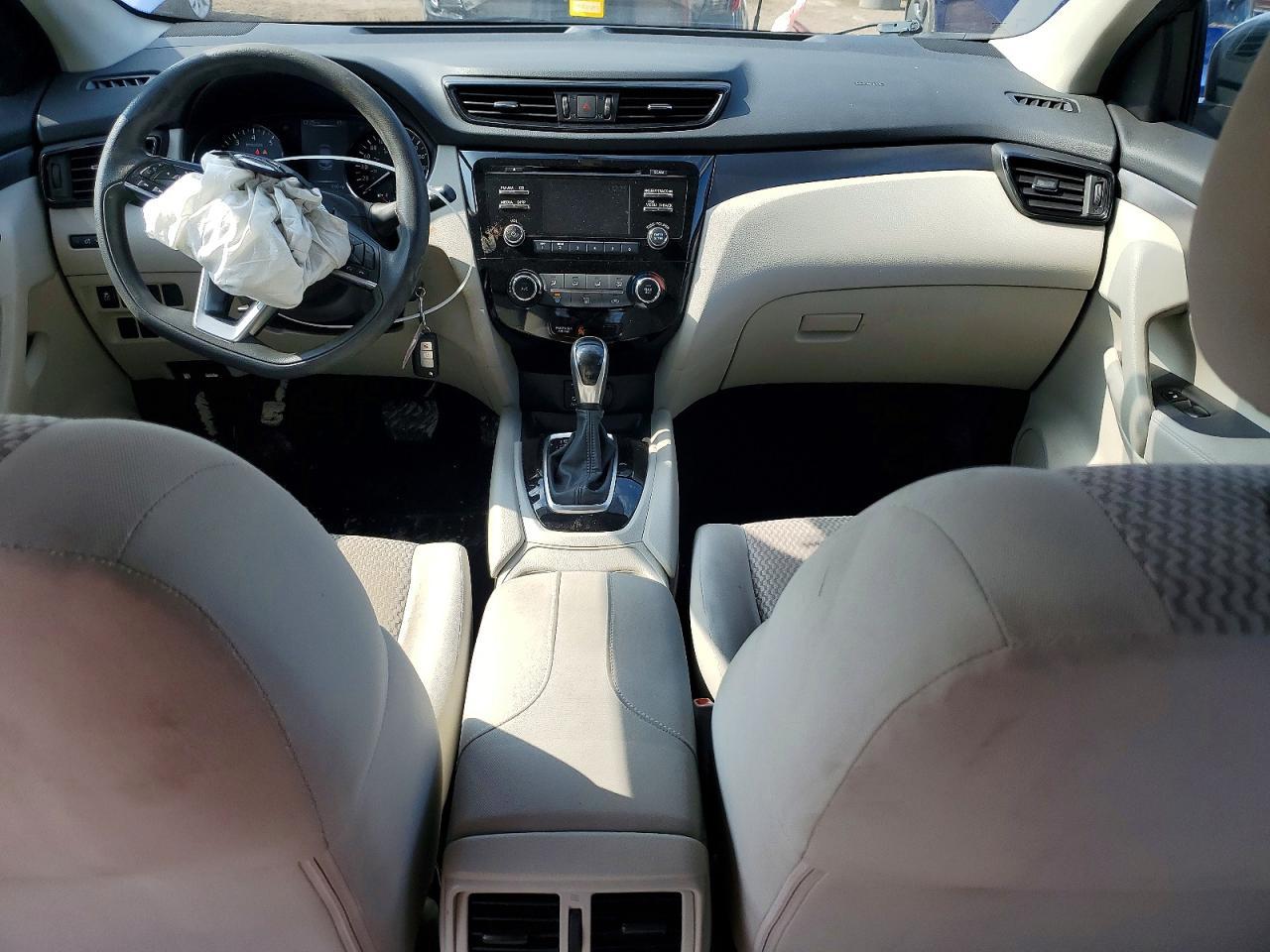 2017 Nissan Rogue Sport S - zdjęcie 8