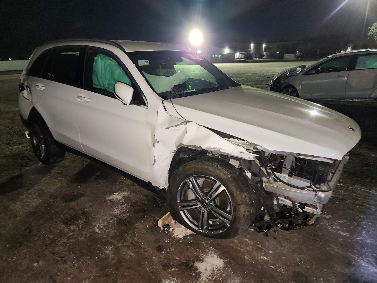 2020 Mercedes-Benz Glc 300 4Matic - zdjęcie 4