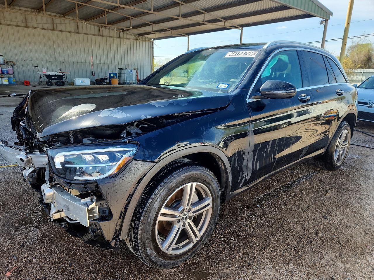2021 Mercedes-Benz Glc 300 - zdjęcie główne