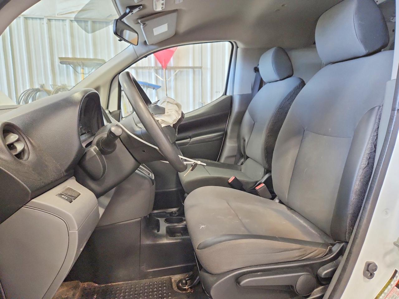 2020 Nissan Van - zdjęcie 7