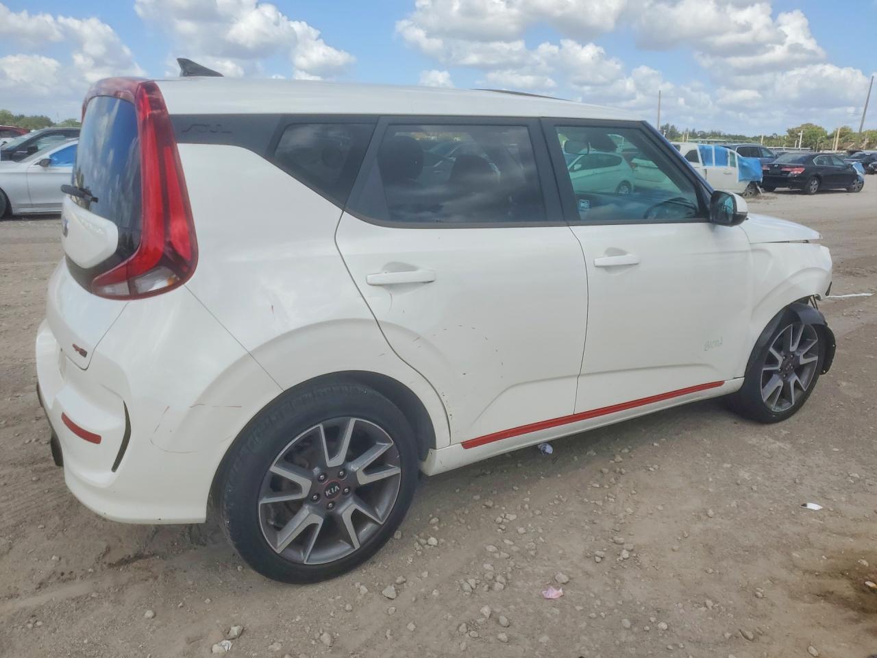 2021 Kia Soul Gt-Line - zdjęcie 3