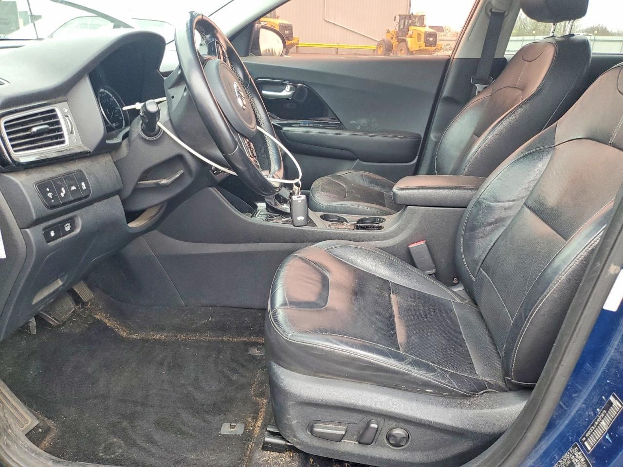 2017 Kia Niro Touring - zdjęcie 7