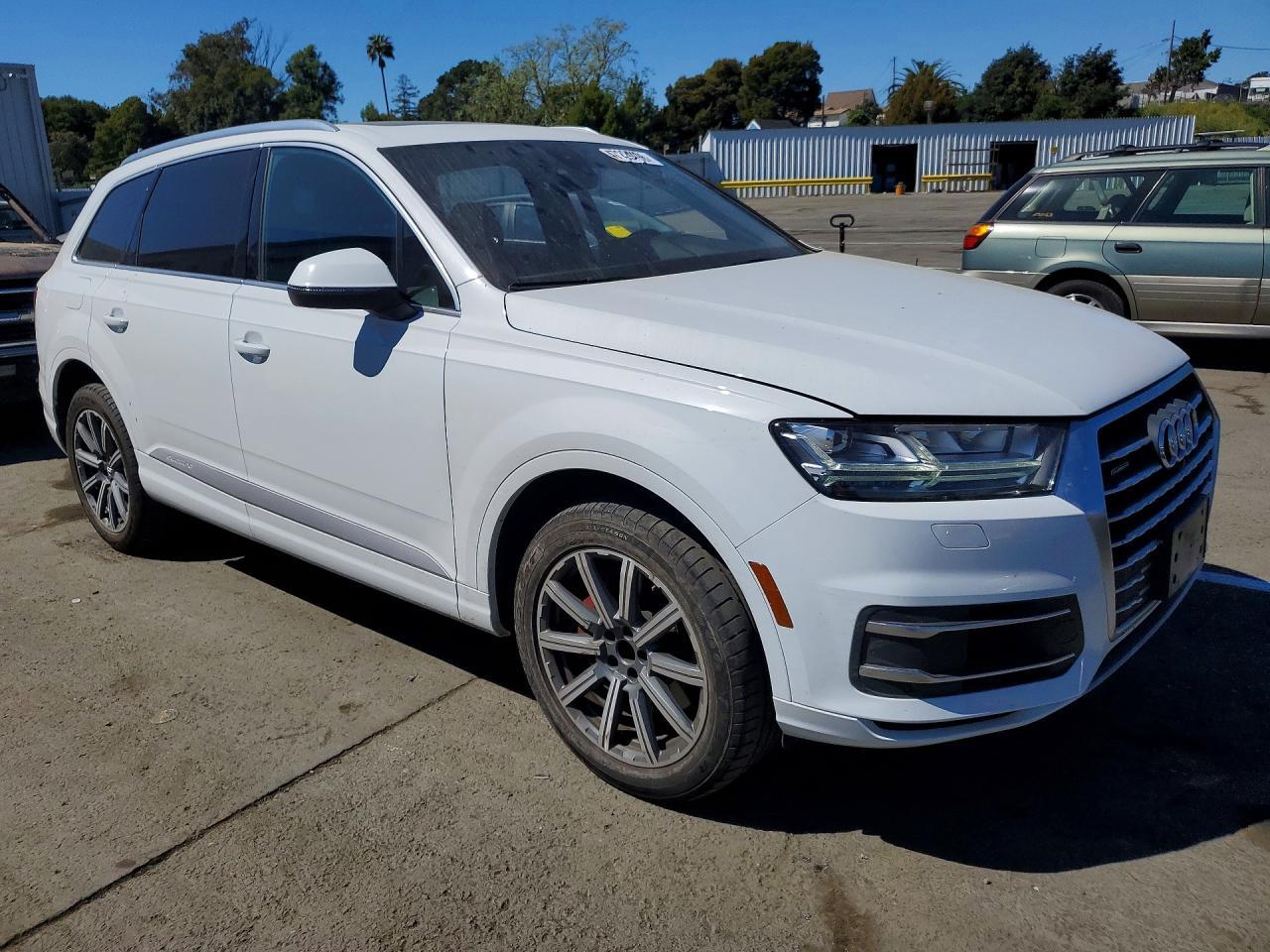 2019 Audi Q7 Premium Plus - zdjęcie 4