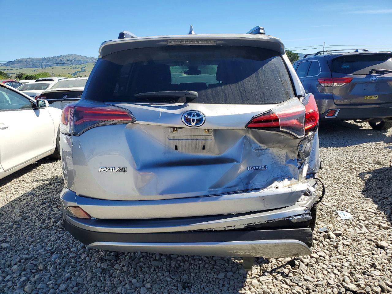 2018 Toyota Rav4 Hybrid Le - zdjęcie 6