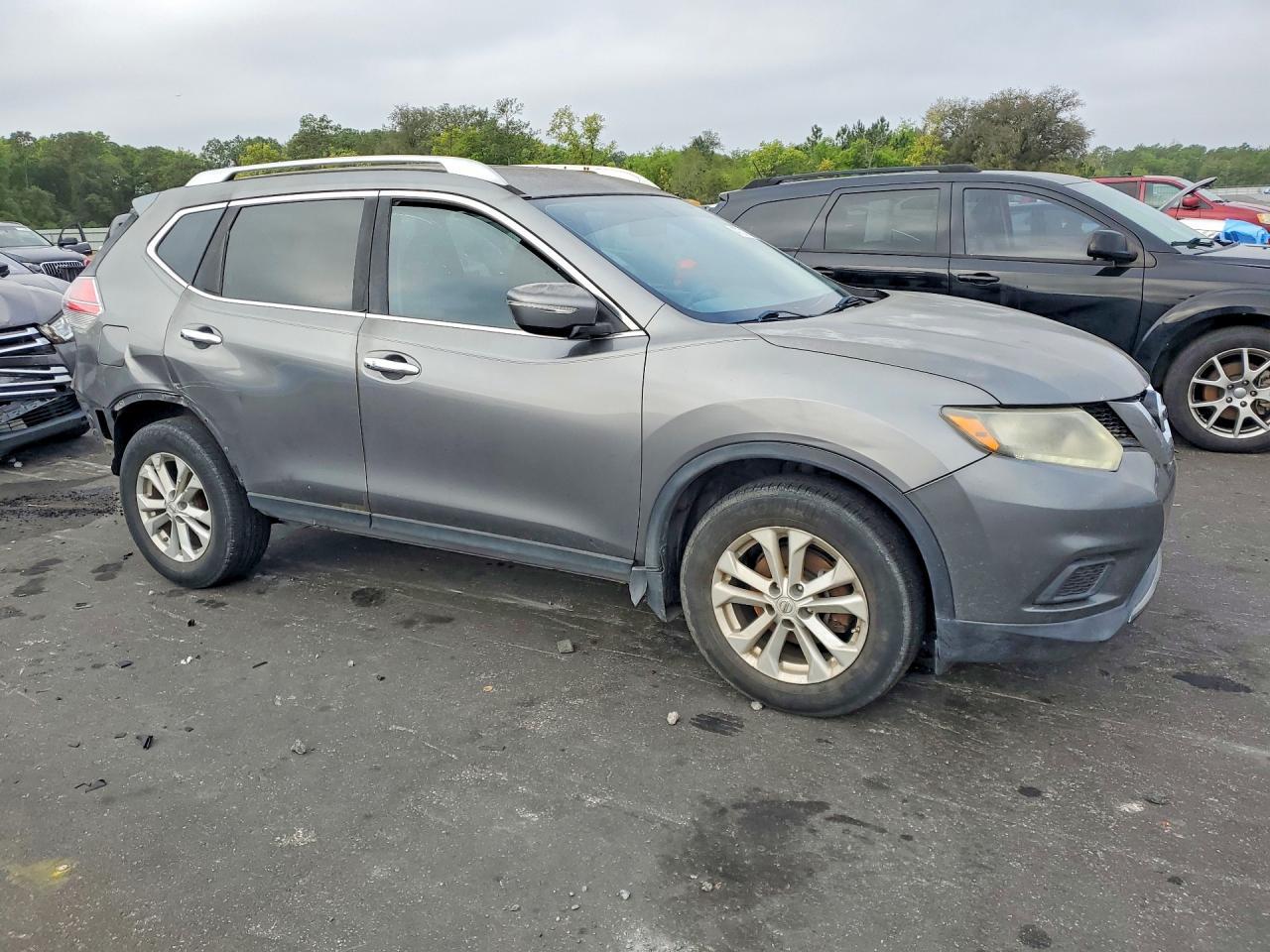 2015 Nissan Rogue Sv - zdjęcie 4